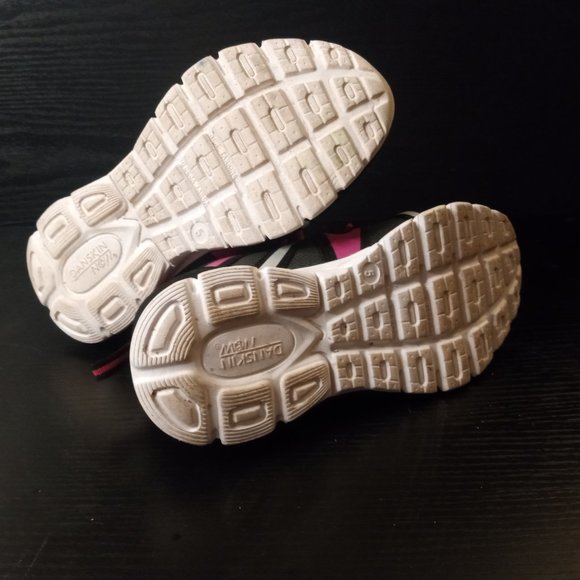 Danskin Now: Sneakers size 5 - Picture 11 of 11